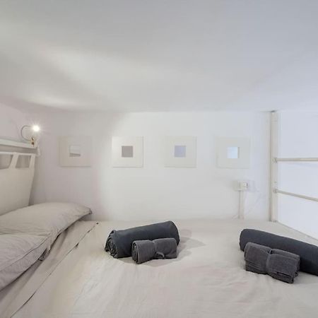 Tiny House Nel Cuore Di Roma Exteriör bild