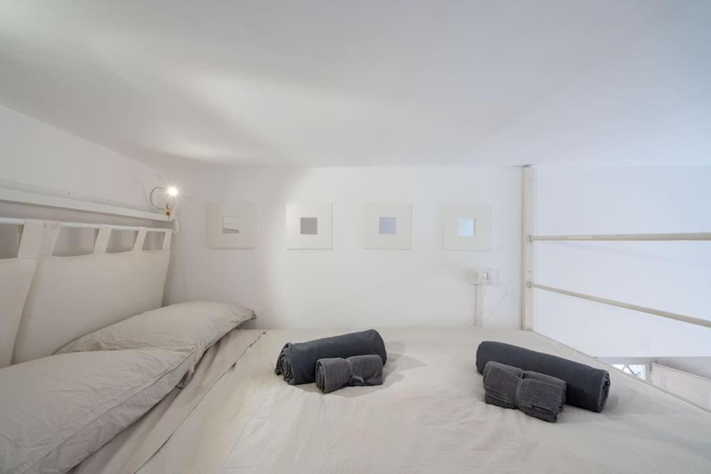 Tiny House Nel Cuore Di Roma Exteriör bild