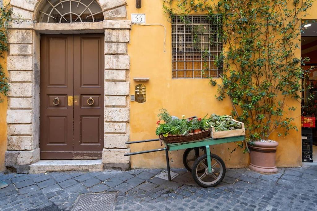 Tiny House Nel Cuore Di Roma Exteriör bild